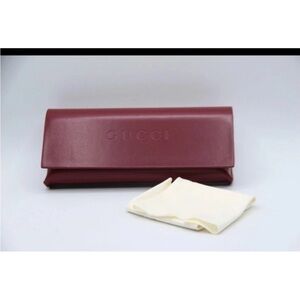 Gucci Maroon Leather sunglasses/eyeglass case. New with logo cleaning cloth